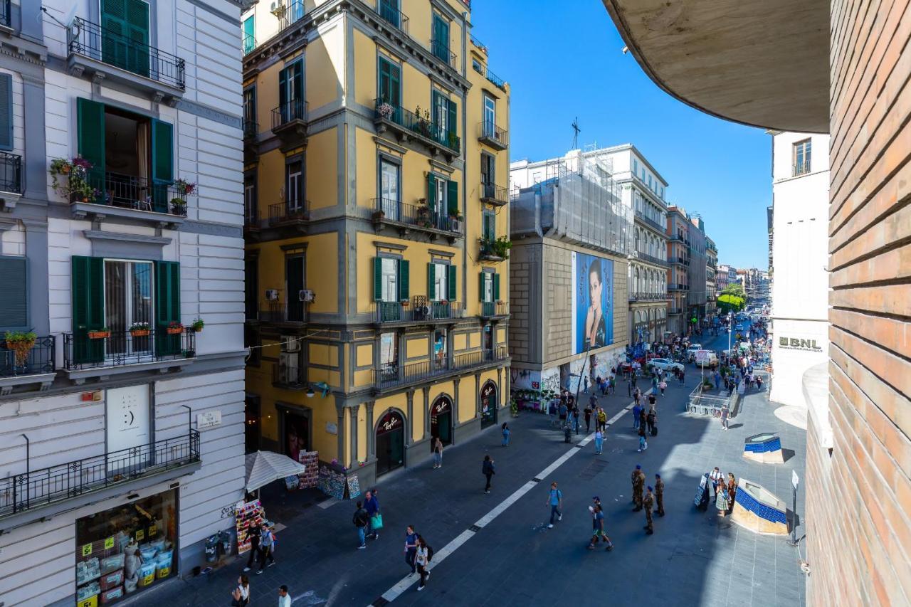 Toledo Stylish Apartments By Wonderful Italy Napoli Exterior foto